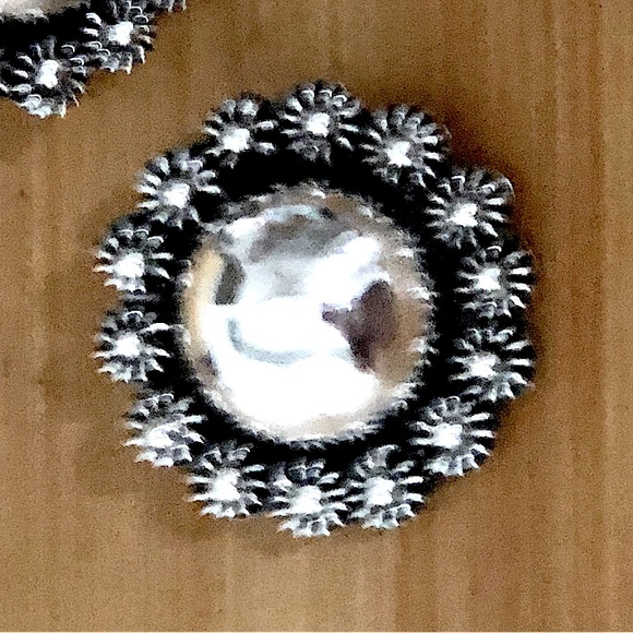 $228  Vintage Estate Clip On Designer Earrings  Marked TM 48 MEXICO - Picture 2 of 8